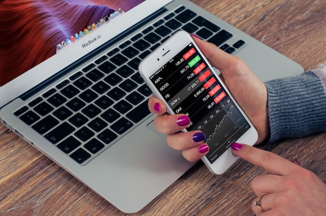 Checking stock market prices